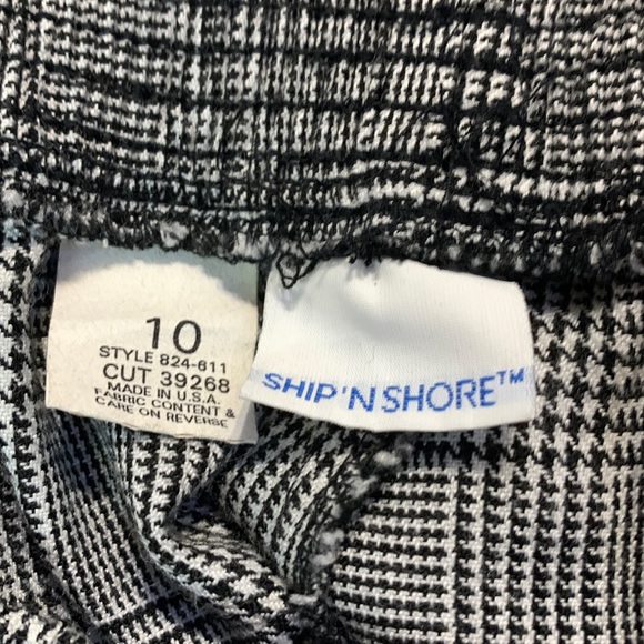 Ship n Shore size 10 in great shape - Picture 1 of 3